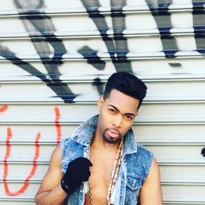 Meet your Posher, Guy